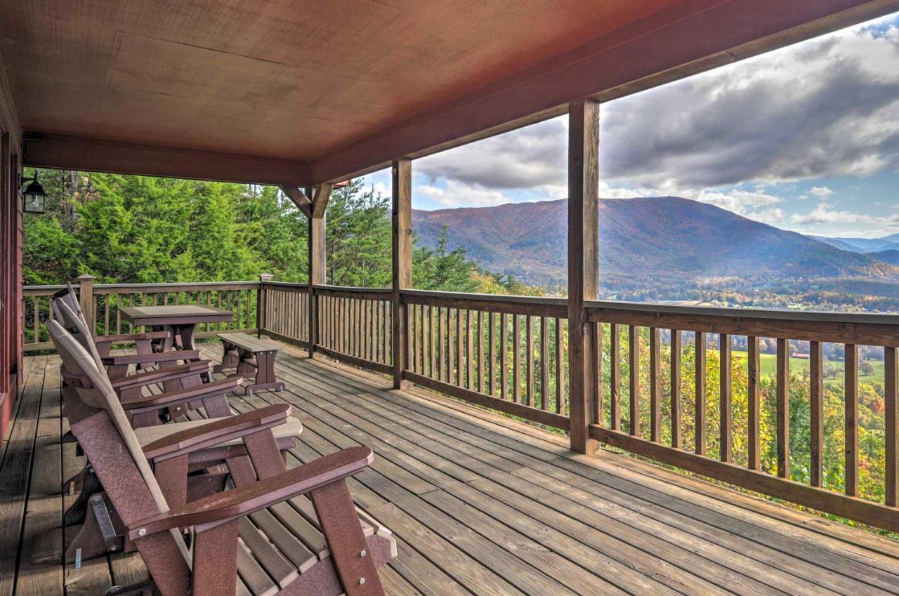 Smoky Mountain Retreat With Hot Tub, Arcade Games Villa Pigeon Forge Exterior foto
